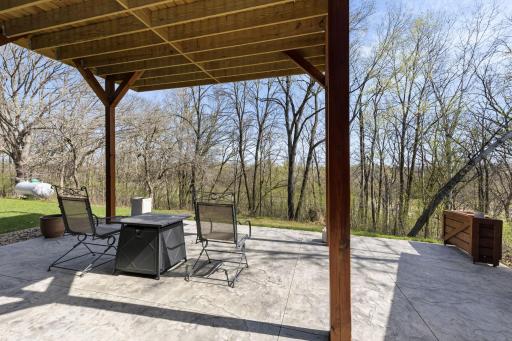 3015 Valleywood Drive SW, Rochester, MN 55902