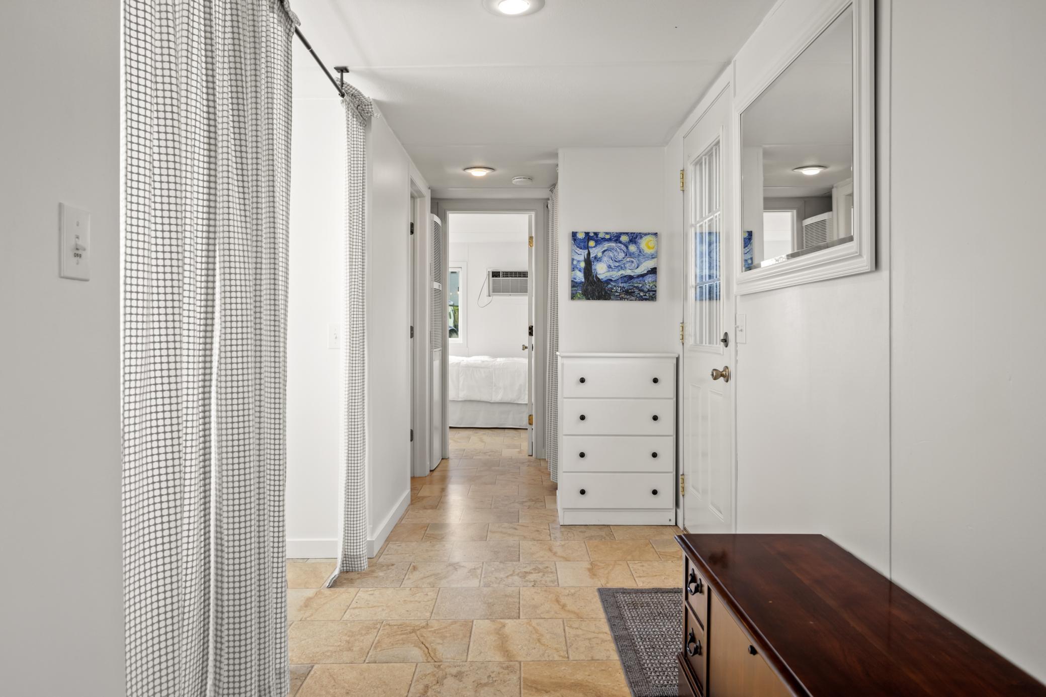 Front Entryway 2