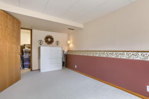 12630 92nd Ave North - Web Quality - 009 - 09 Living Room.jpg