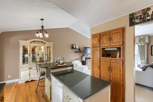 12630 92nd Ave North - Web Quality - 013 - 13 Kitchen.jpg