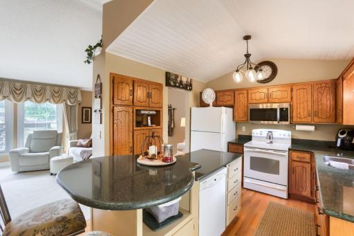 12630 92nd Ave North - Web Quality - 012 - 12 Kitchen.jpg