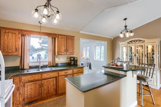 12630 92nd Ave North - Web Quality - 011 - 11 Kitchen.jpg