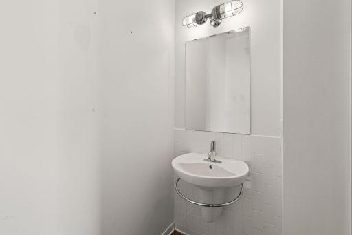 upper level bathroom