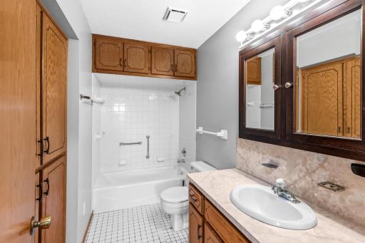 13778 Swallow Street NW, Andover, MN 55304