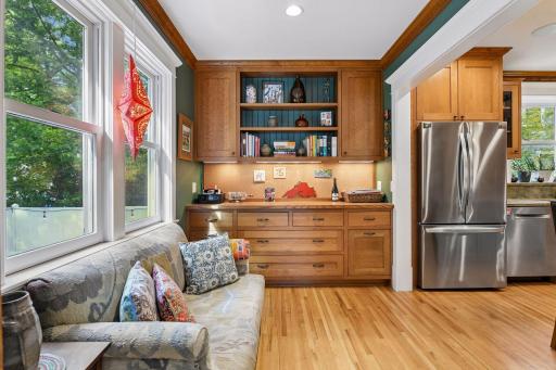 2024 Emerson Avenue S, Minneapolis, MN 55405