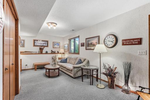 1440 17th Street W, Hastings, MN 55033