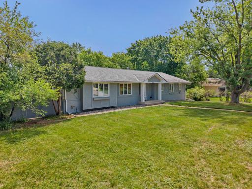 7001 Lanham Lane, Edina, MN 55439