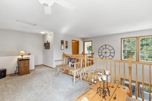 22-web-or-mls-1407 Hunter Hill Road Hudson -35.jpg