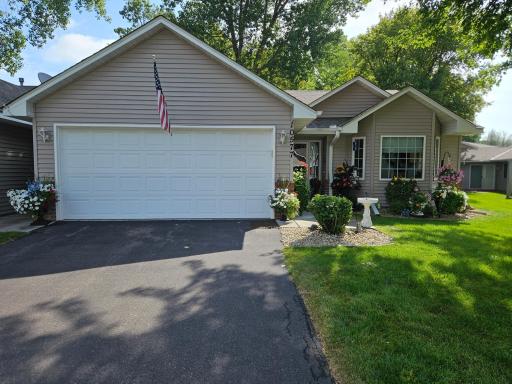 10577 Sycamore Street NW, Coon Rapids, MN 55433
