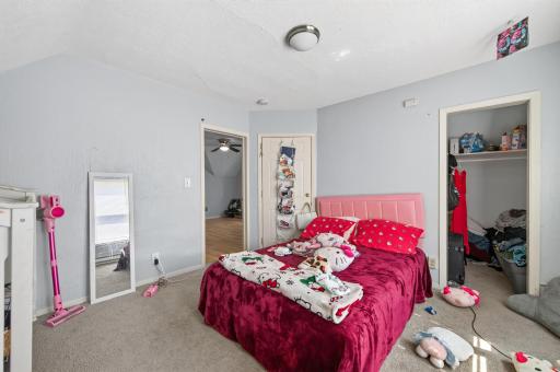 807 Case Avenue, Saint Paul, MN 55106