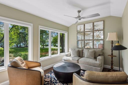 1138 Kingsley Circle N, Mendota Heights, MN 55118