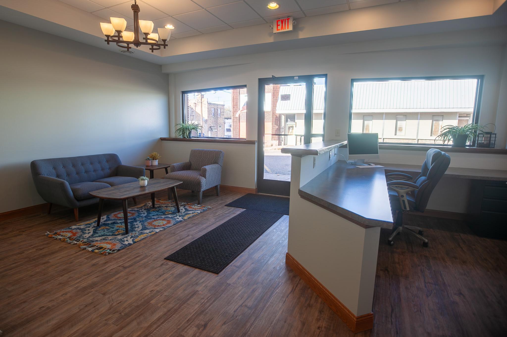 408 4th St-30.jpg