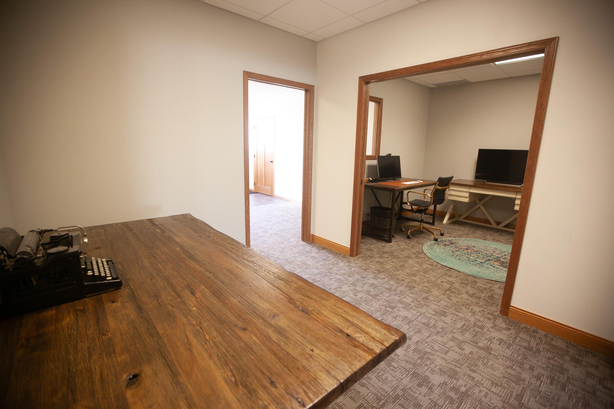 408 4th St-22.jpg