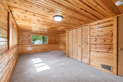 32251 Roanoke Street NW, Cambridge, MN 55008