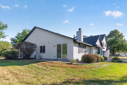 3630 Gershwin Lane N, Oakdale, MN 55128