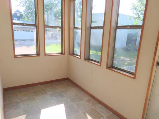 518 Main Avenue N, Thief River Falls, MN 56701
