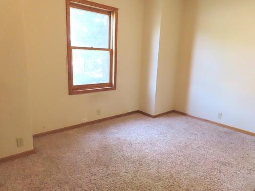 518 Main Avenue N, Thief River Falls, MN 56701