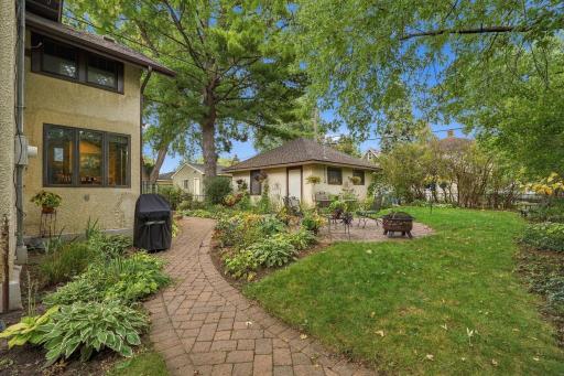 4355 Garfield Avenue, Minneapolis, MN 55409
