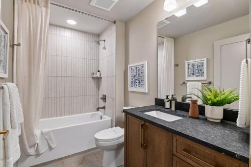 719 Ensconced Way, Chaska, MN 55318