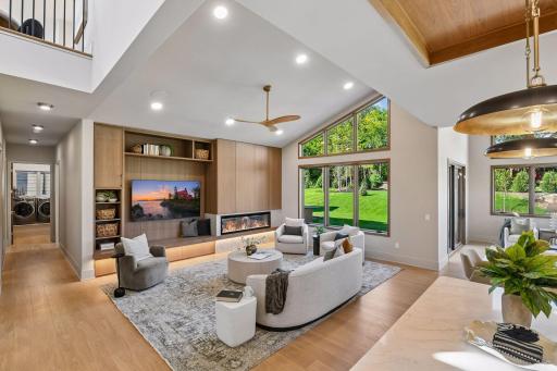 719 Ensconced Way, Chaska, MN 55318
