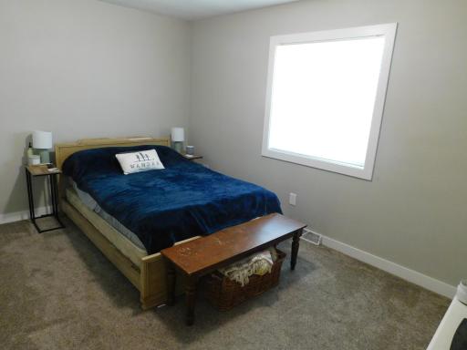 1017 17th Street N, Moorhead, MN 56560
