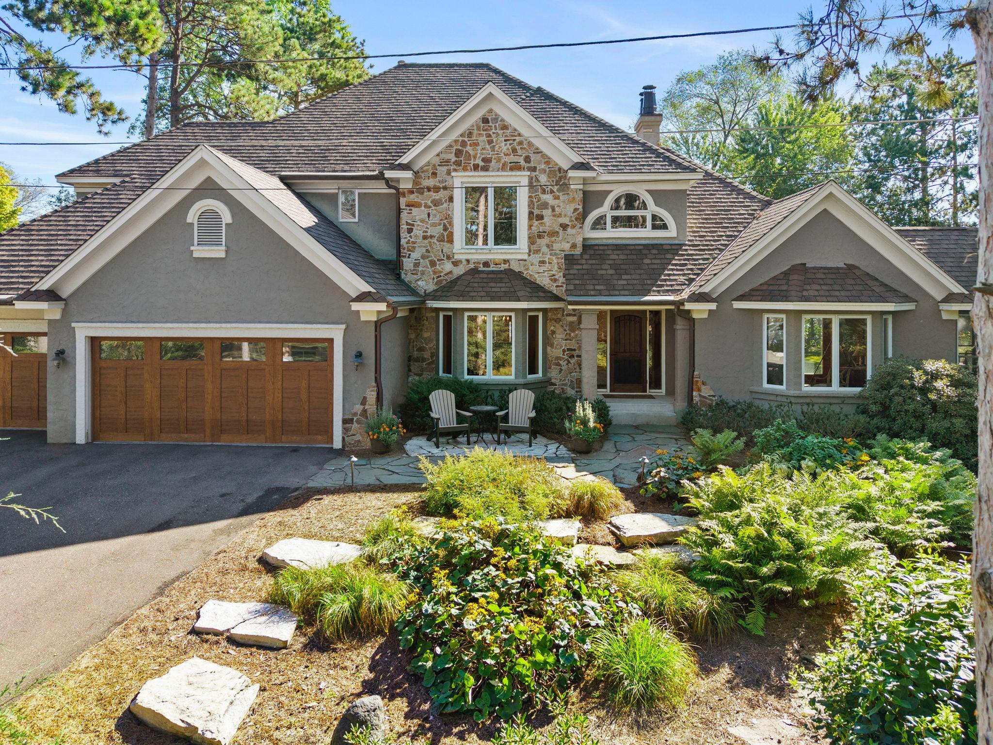 12-web-or-mls-945 Quentin Ave S-6.jpg