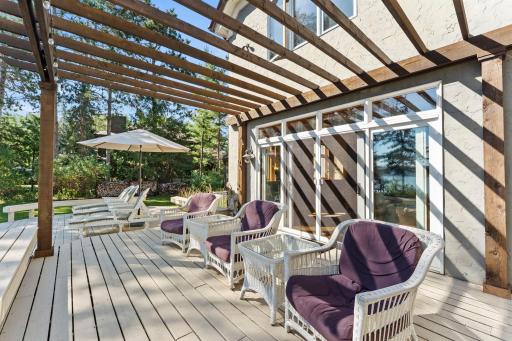 945 Quentin Avenue S, Lakeland, MN 55043