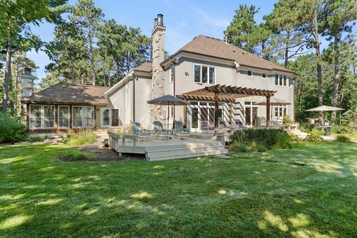 945 Quentin Avenue S, Lakeland, MN 55043