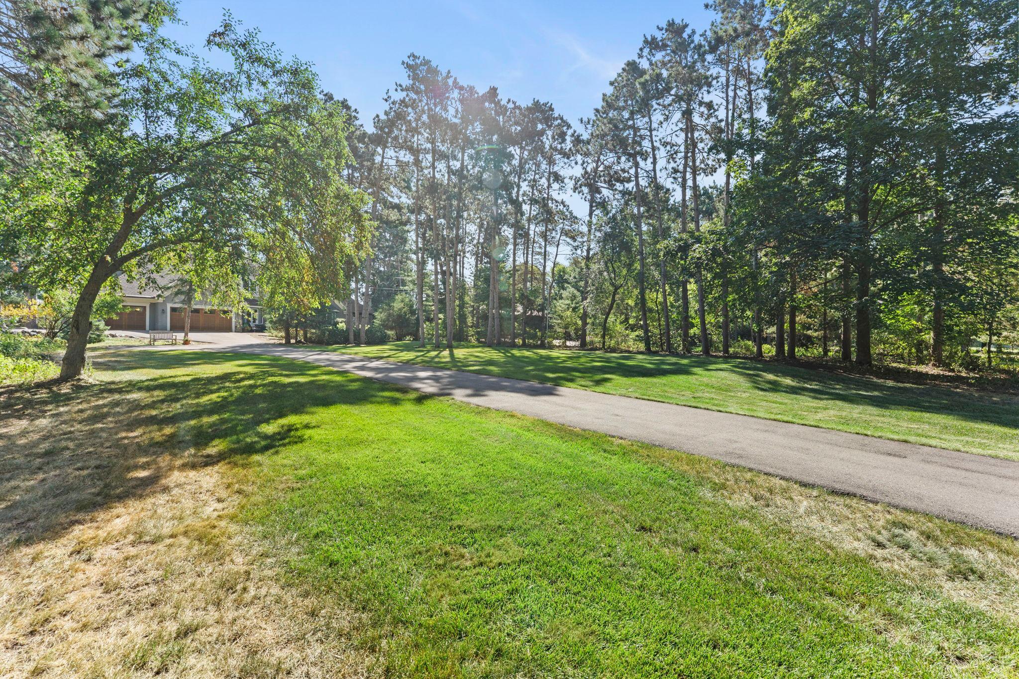 104-web-or-mls-945 Quentin Ave S-147.jpg