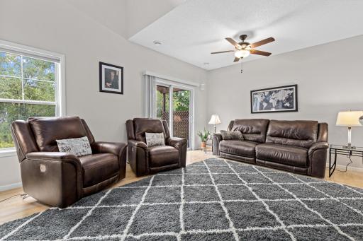206 Alberta Lane, Little Canada, MN 55117