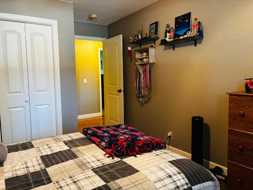 1960 Willow Avenue, Worthington, MN 56187