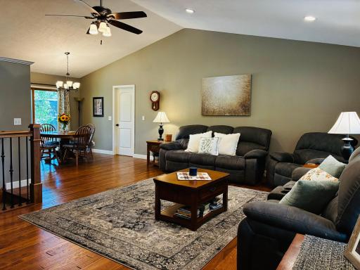 1960 Willow Avenue, Worthington, MN 56187