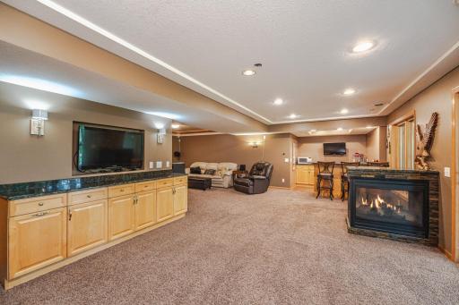 Spacious family room with beautiful maple woodwork