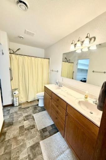 308 Aspenwood Drive, Redwood Falls, MN 56283