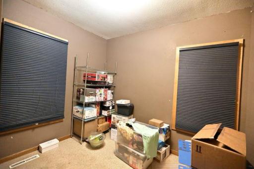 417 7th Avenue NW, Waseca, MN 56093
