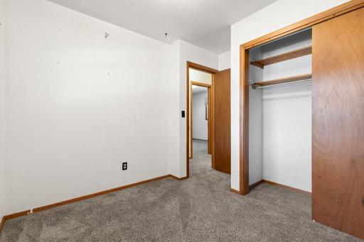 106 Ranch Avenue, Marshall, MN 56258
