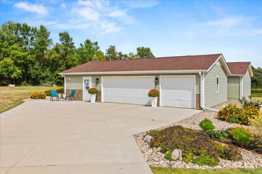 4460 Timber Shores Ct SW-Oversized triple garage.jpg