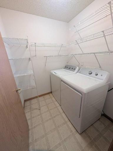 2231 Penn Place, 213, North Saint Paul, MN 55109