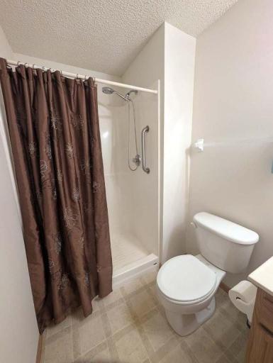 2231 Penn Place, 213, North Saint Paul, MN 55109