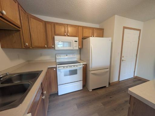 2231 Penn Place, 213, North Saint Paul, MN 55109