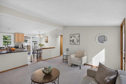 9636 Heath Avenue S, Cottage Grove, MN 55016