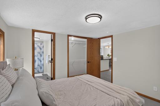 9636 Heath Avenue S, Cottage Grove, MN 55016