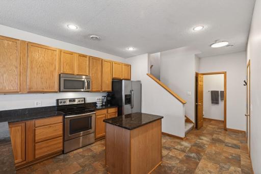 Kitchen/Island