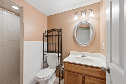 2084 Wallingford Circle, Woodbury, MN 55125