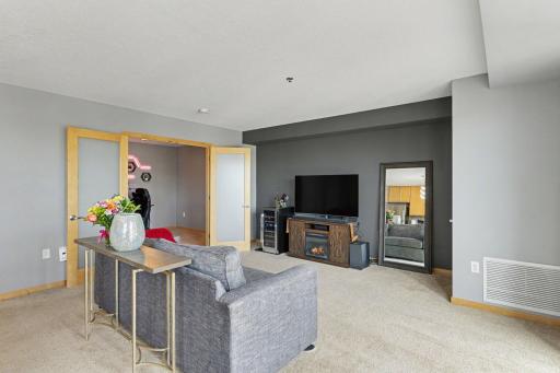 1502 5th Street N, 402, Hopkins, MN 55305