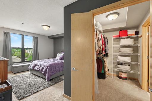 1502 5th Street N, 402, Hopkins, MN 55305