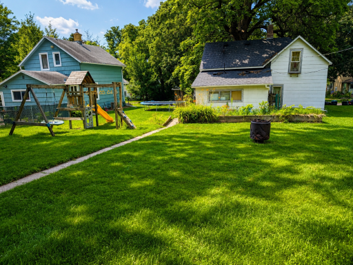 1017 N 6th Street, Mankato, MN 56001