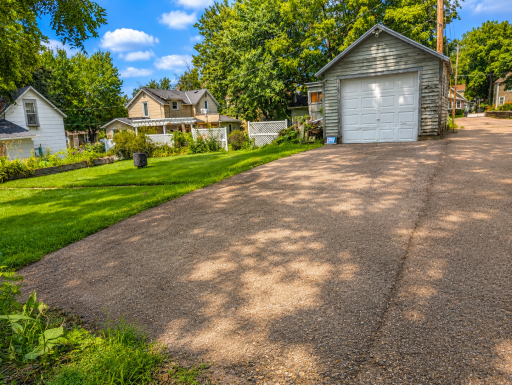 1017 N 6th Street, Mankato, MN 56001