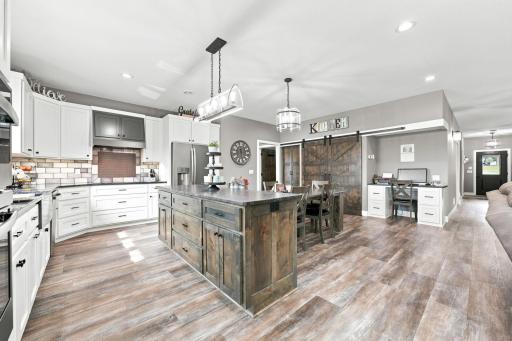 19135 Lake Volney Circle, Le Center, MN 56057