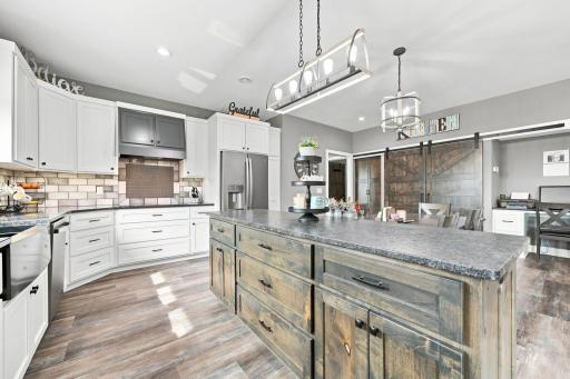 19135 Lake Volney Circle, Le Center, MN 56057